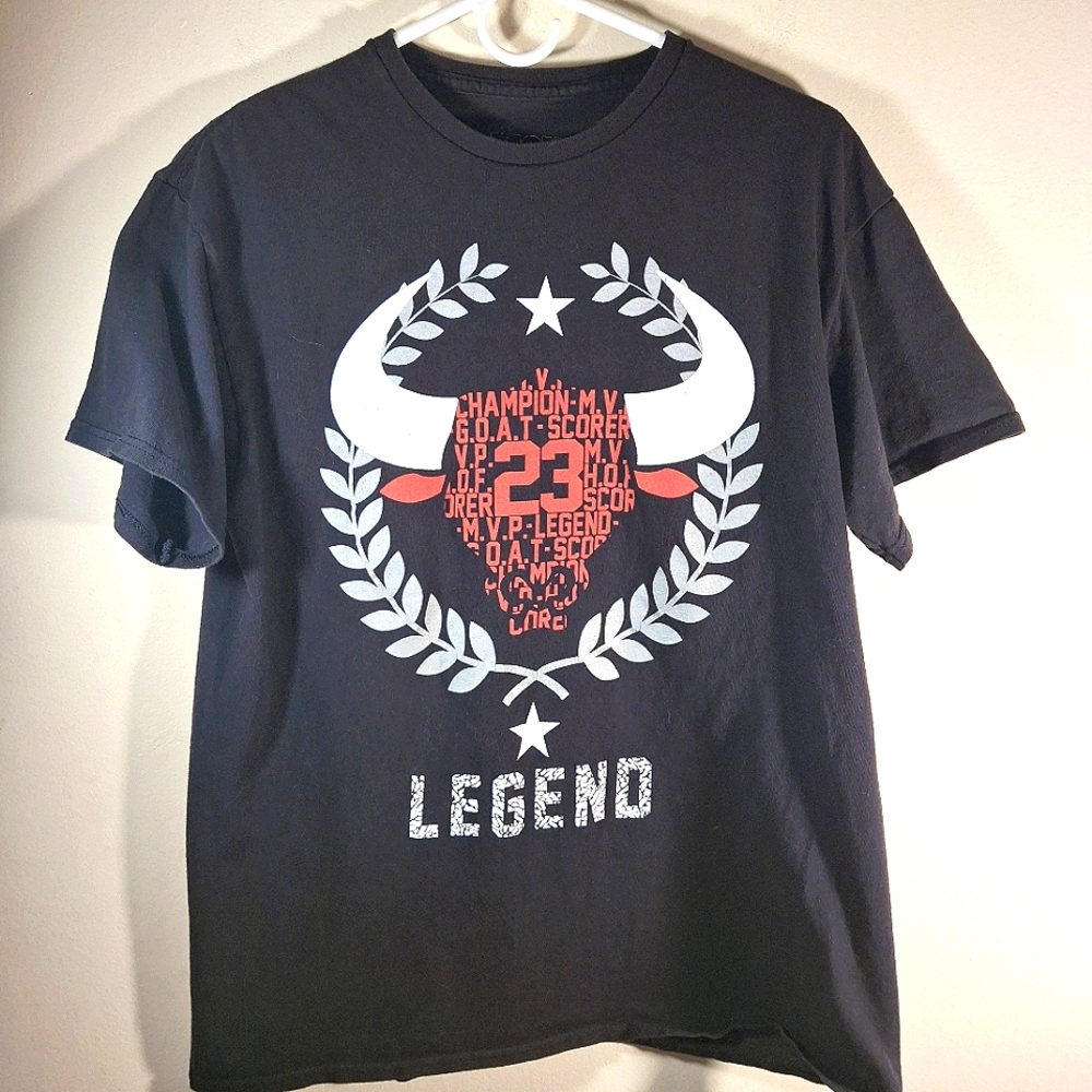2 Monkeys Legend 23 Black Short Sleeve Crew Neck Tee Size L